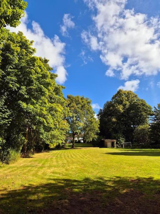 Large 4 Bedroom House On The River Wensum Sleeps 13 Norwich Bagian luar foto